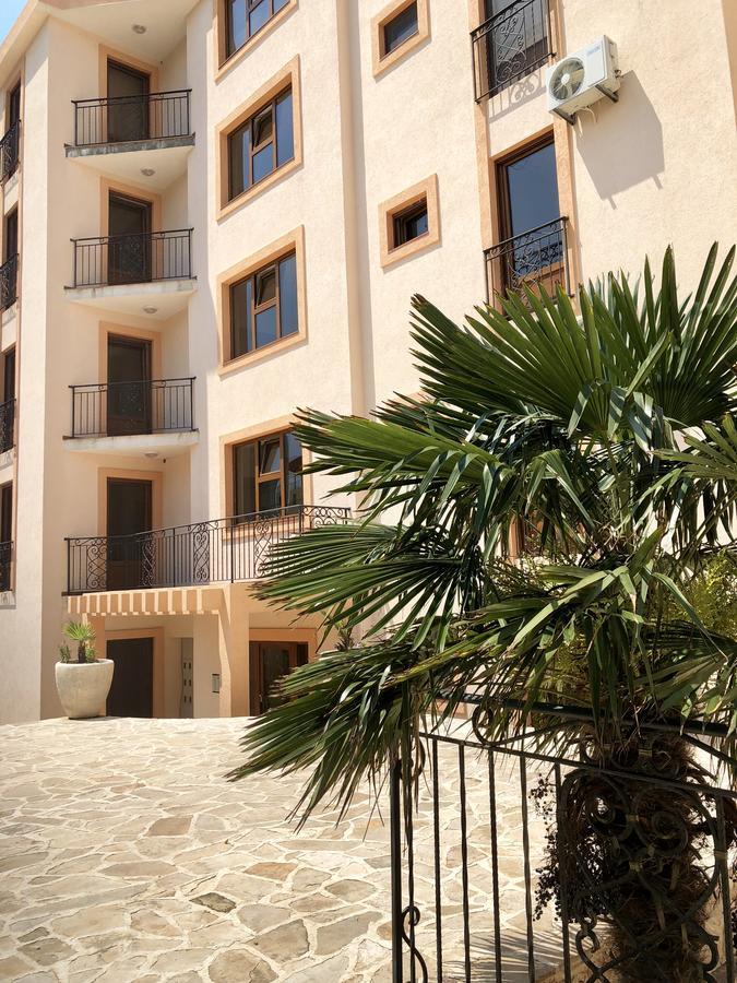 Sun&Sea Apartment Dobra Voda Luaran gambar
